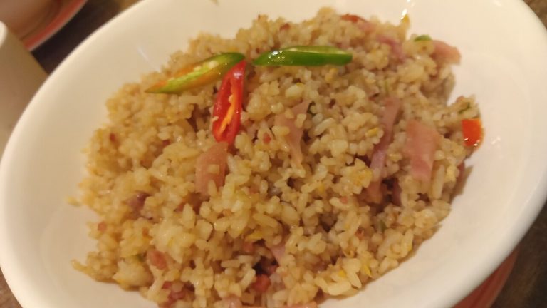 Sinangag: Filipino Garlic Fried Rice recipe