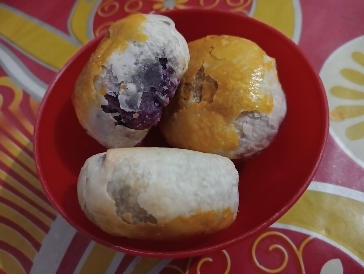Pumpkin Pie Hopia: Filipino-American Holiday Pastry - Hopia pastry reference.