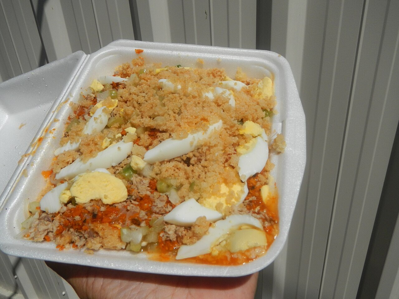 Pancit Palabok: Rice Noodles with Shrimp Sauce - Pansitan ni Aling Simeona (Nene's Special Pancit Marilao) Marilao Pancit Palabok Simeona Aquino Raymundo.
