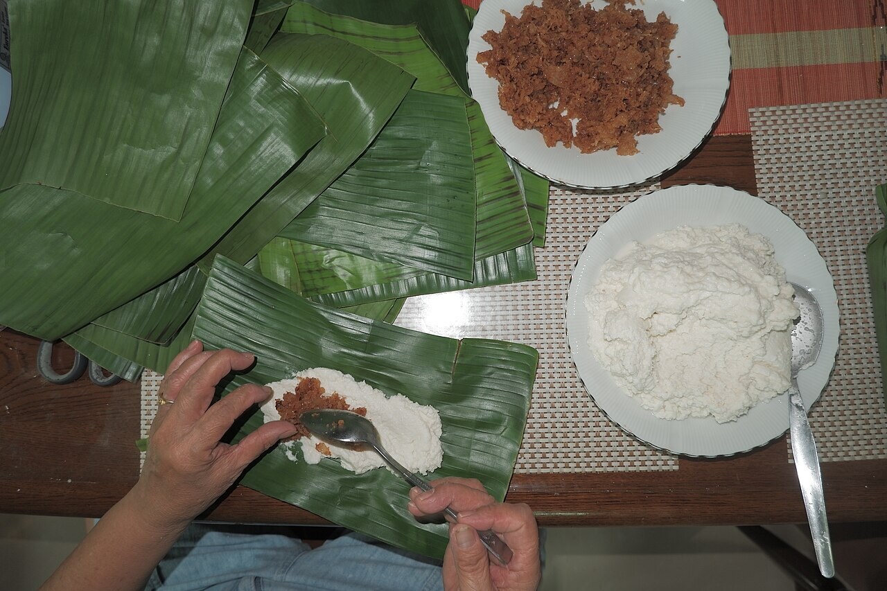 Cassava Suman: Coconut Cassava Bundles - Two main ingredient of 'cassava suman' or 'balinghoy' in Camarines Norte.