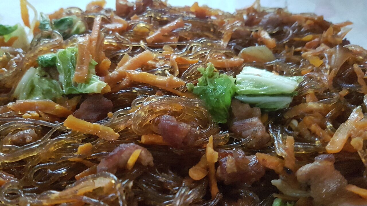Pancit Guide: Bihon, Canton, Palabok, Sotanghon, and More - Pancit bihon with rice noodles.