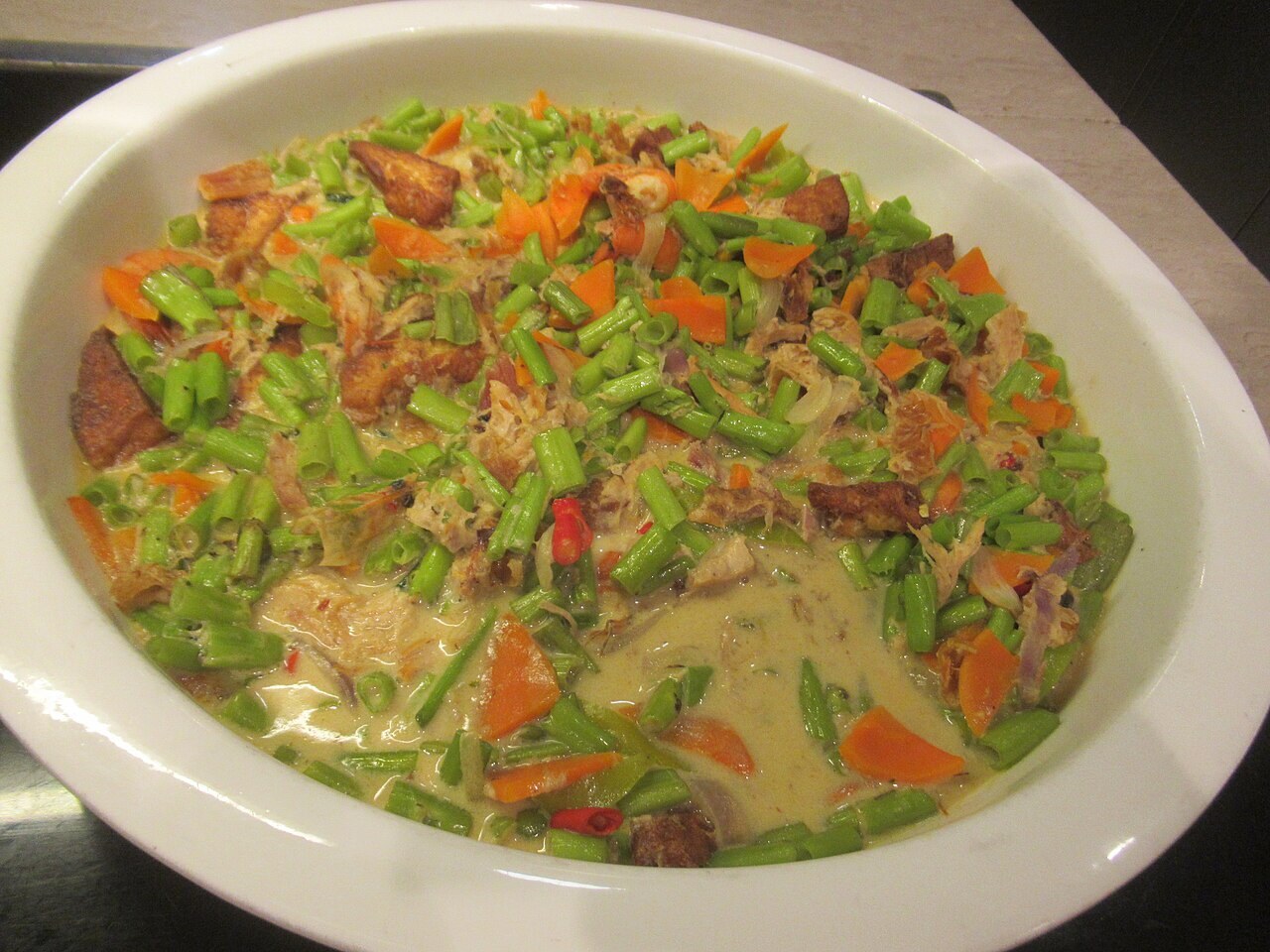 Gising-Gising: Spicy Green Beans in Coconut Milk - Gising-gising.