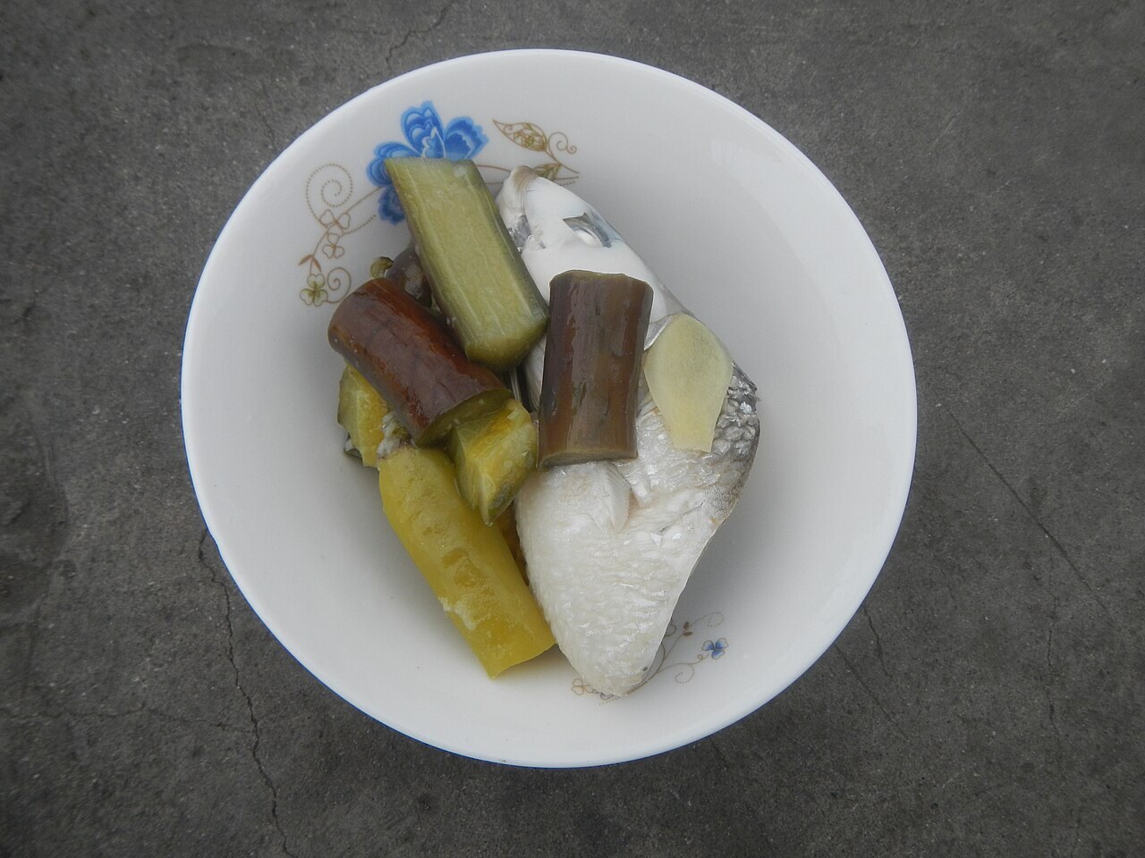 Paksiw na Bangus: Milkfish in Vinegar with Ginger and Eggplant - Paksiw na Bangus (Note: Judge Florentino Floro, the owner, to repeat, Donor Florentino Floro of all these photos here.