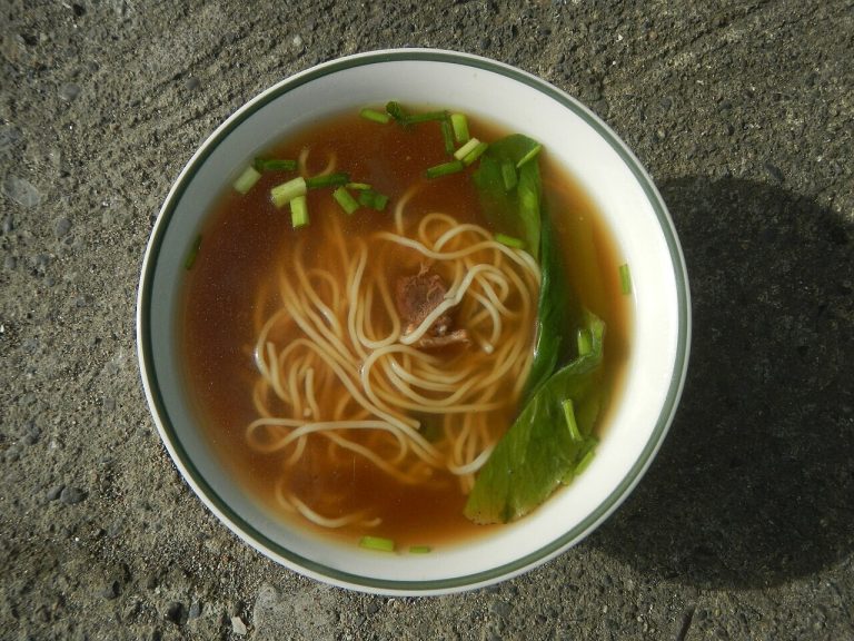 Beef Mami: Filipino-Chinese Beef Noodle Soup recipe