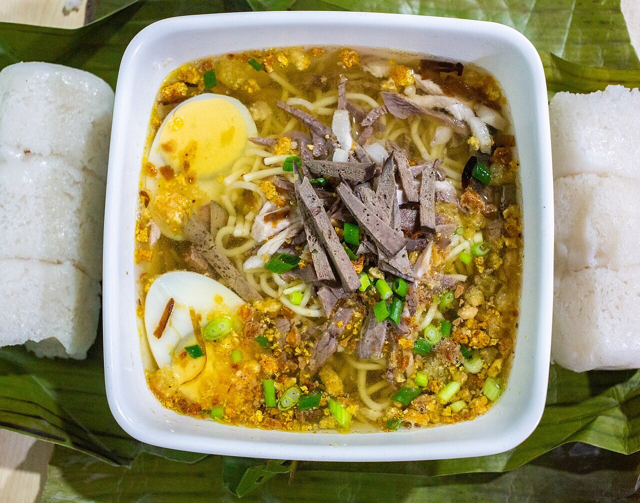 La Paz Batchoy: Filipino Pork Noodle Soup - Born in the La Paz district of Iloilo City, La Paz Batchoy is an iconic Filipino noodle soup celebrated for its rich,.