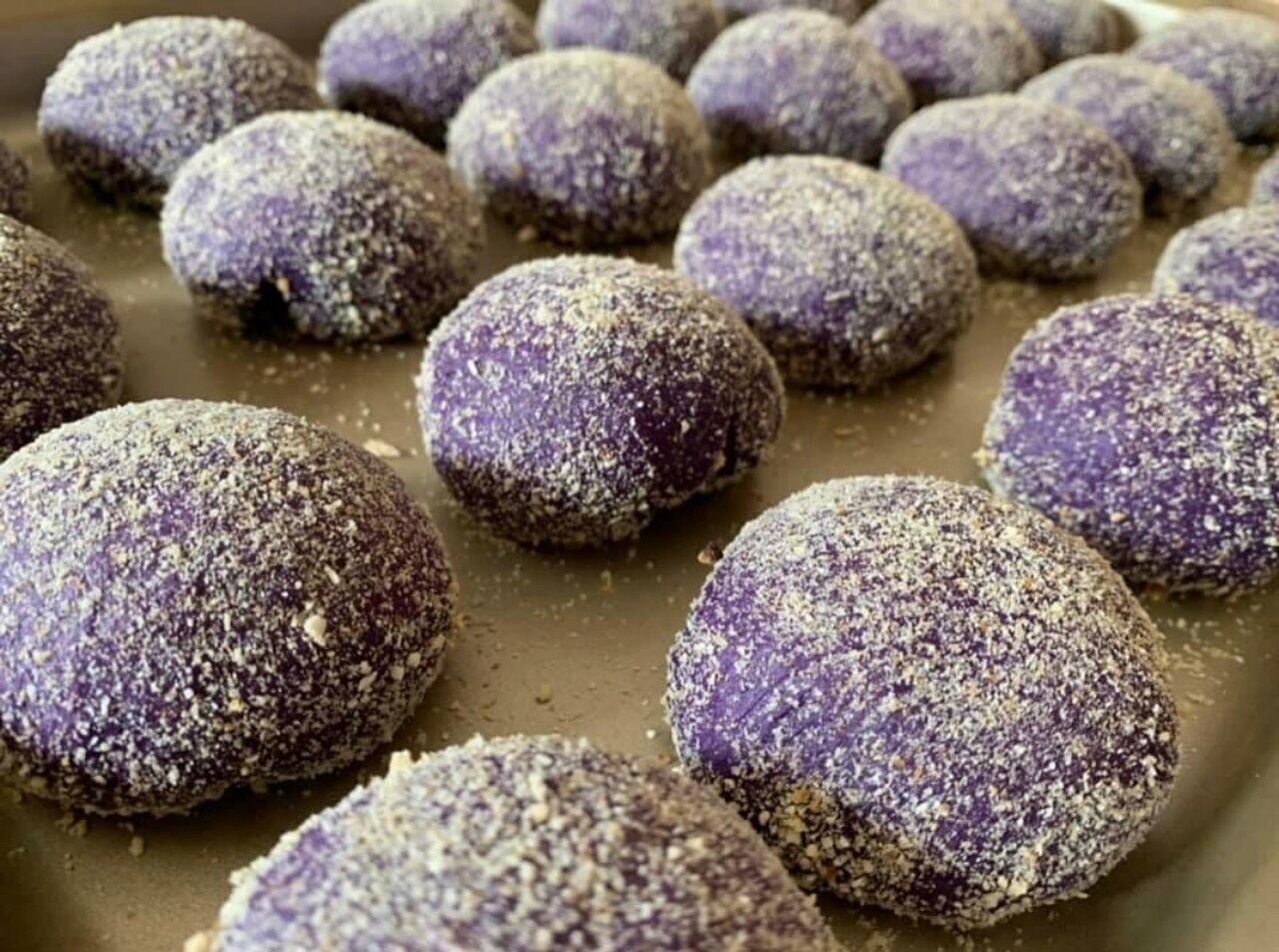 Ube Cheese Pandesal: Purple Yam Rolls with Melty Cheese - Purple yam pandesal rolls.
