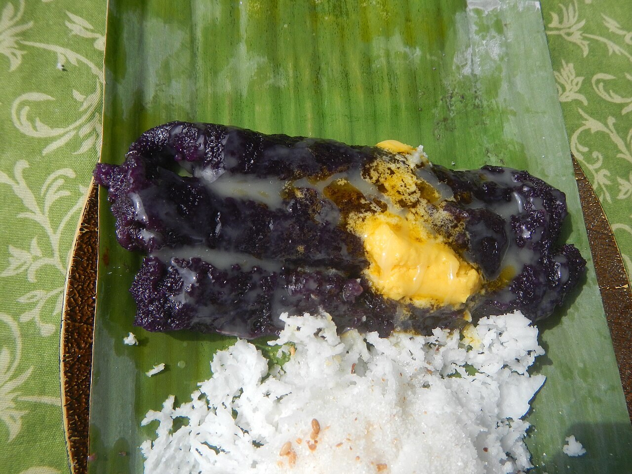 Puto Bumbong: Purple Steamed Rice Cakes - Bibingka and Puto bumbong making in Barangay Pagala 14°58'11"N 120°53'41"E from Poblacion 14°57'17"N 120°54'2"E Baliu.