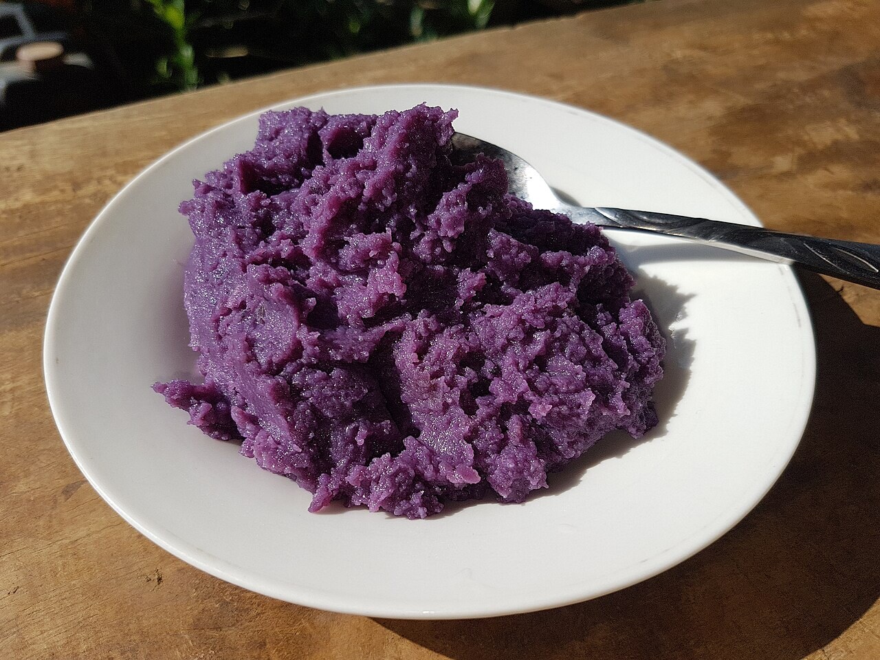 Ube Halaya: Filipino Purple Yam Jam - Mashed purple yam halaya.
