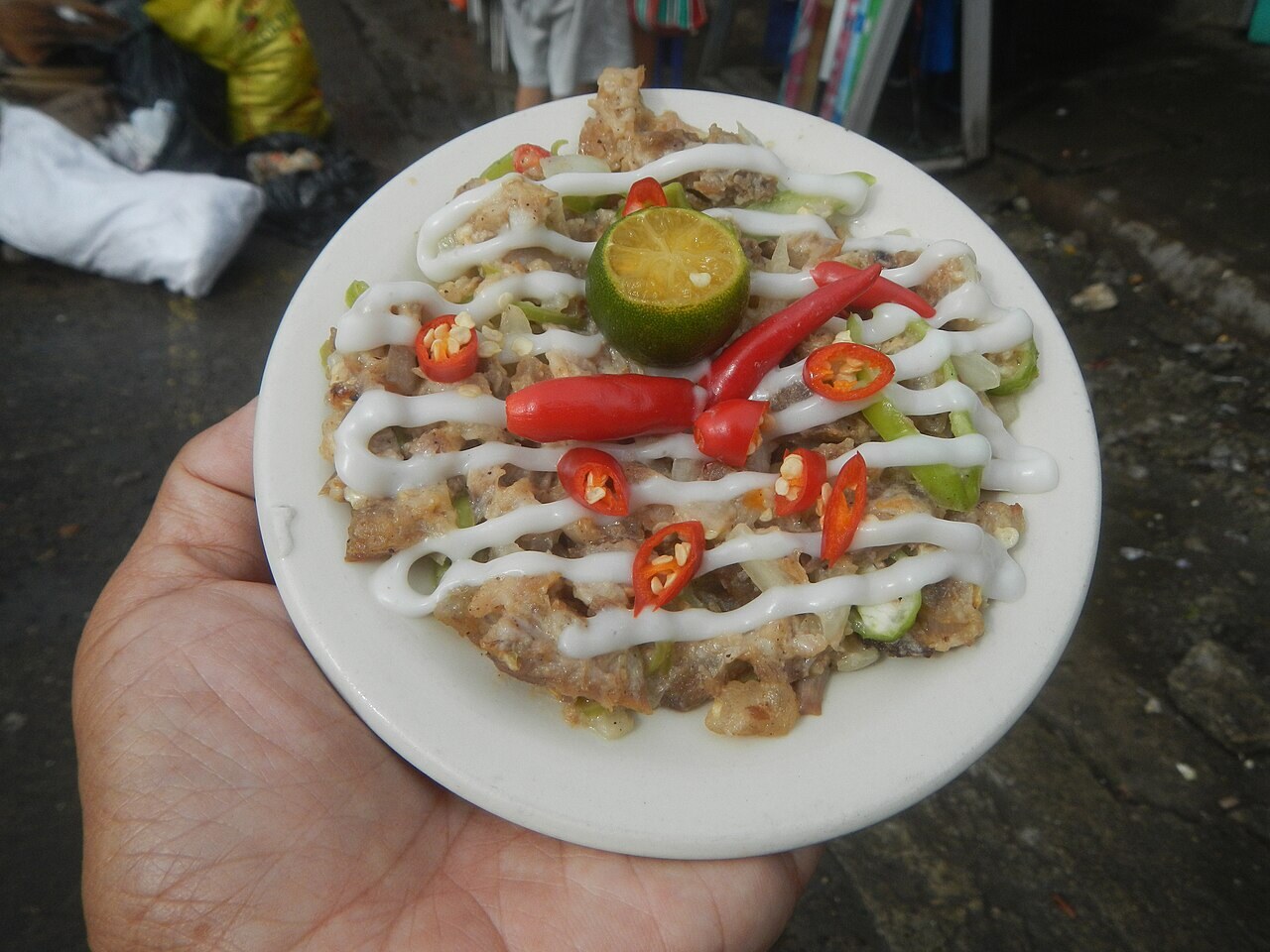 Dinakdakan: Ilocano Chopped Pork with Calamansi and Chiles - Dinakdakan Peeled carrots.