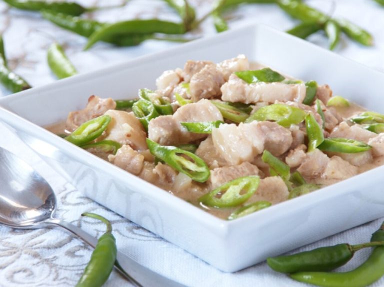 Bicol Express: Spicy Filipino Coconut Pork recipe