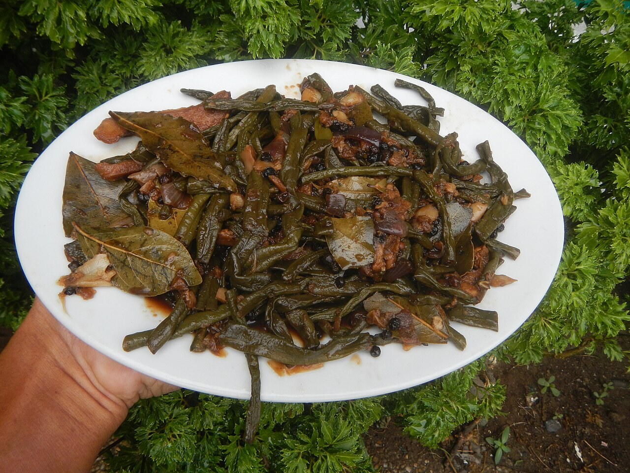 Adobong Sitaw with Pork: Long Beans in Soy-Vinegar Sauce - Adobong Okra Adobong Sitaw.