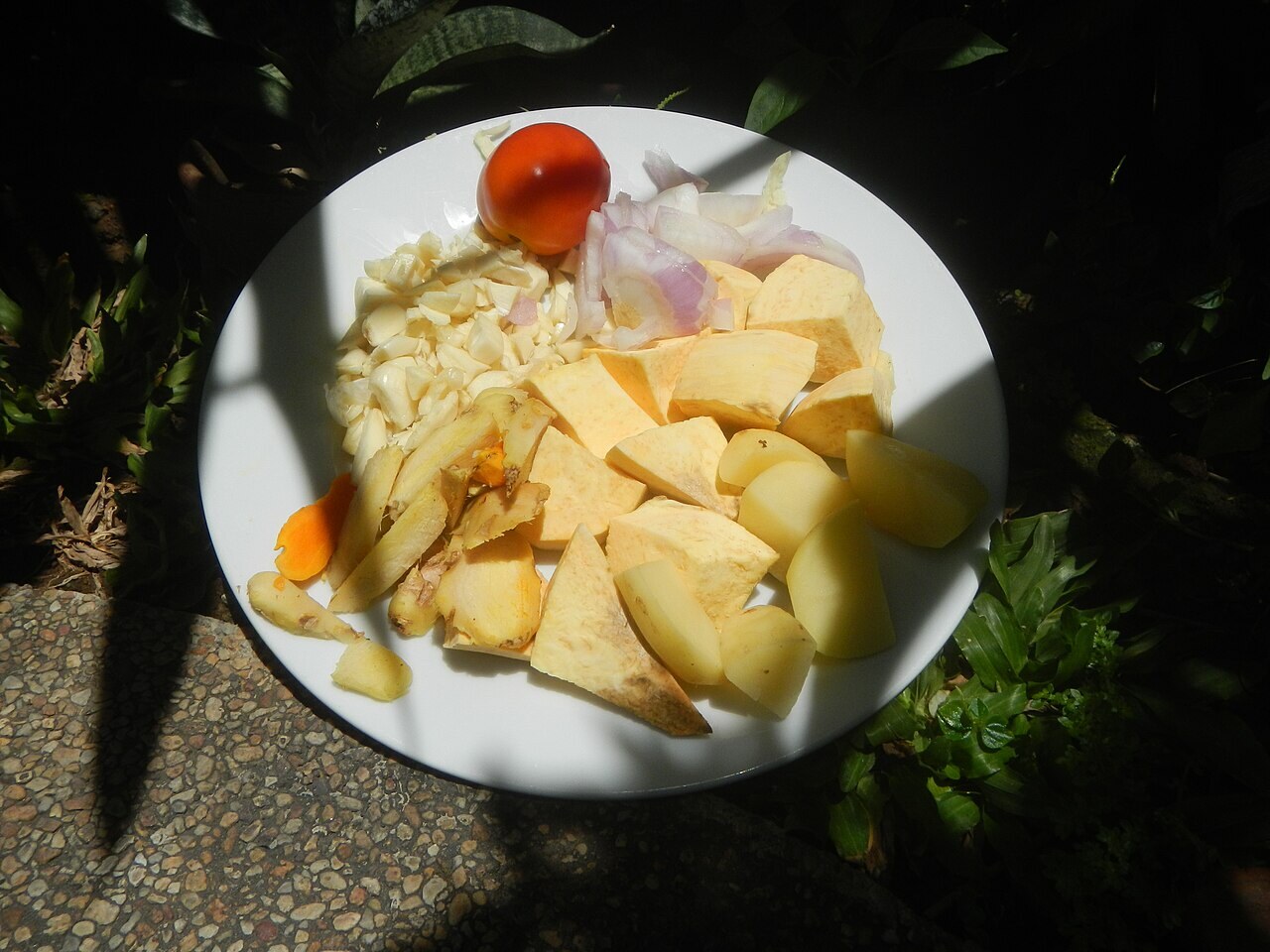 Ginataang Kalabasa at Sitaw: Squash and Long Beans in Coconut Milk - Home cooking of ginataang kalabasa, patatas at kamote during the 2020 coronavirus pandemic in Baliuag, Bulacan Timeli.