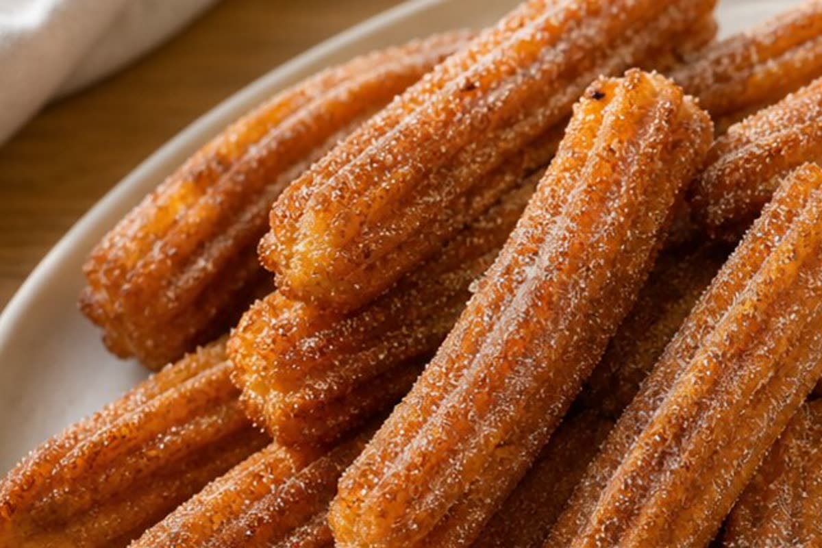 Classic Cinnamon Sugar Churros