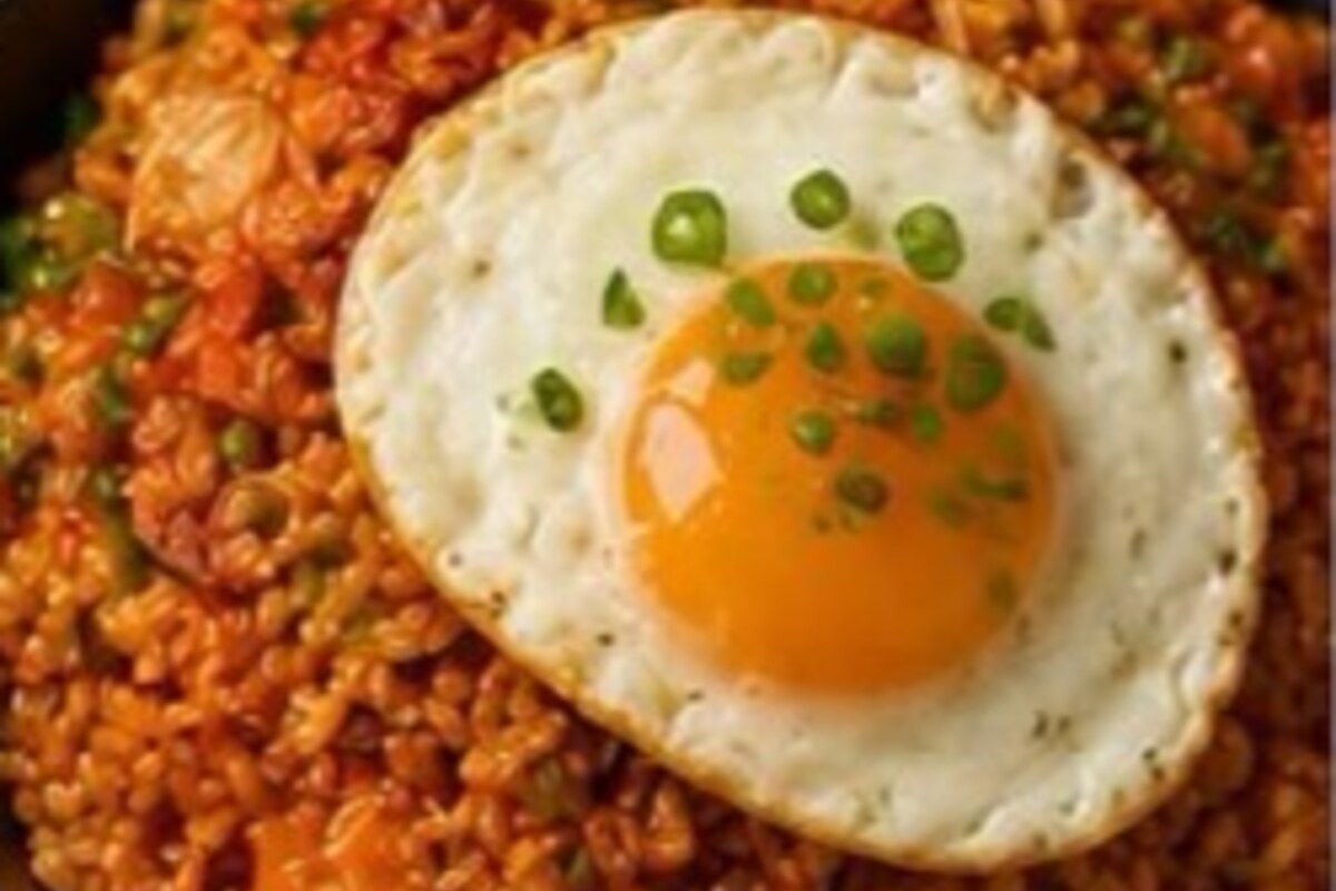 Kimchi Fried Rice serving idea.