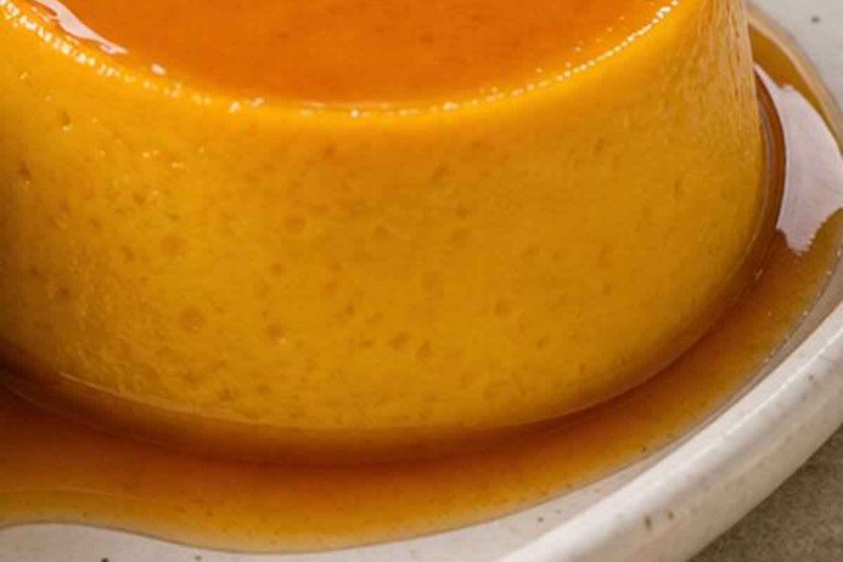 Mango Leche Flan